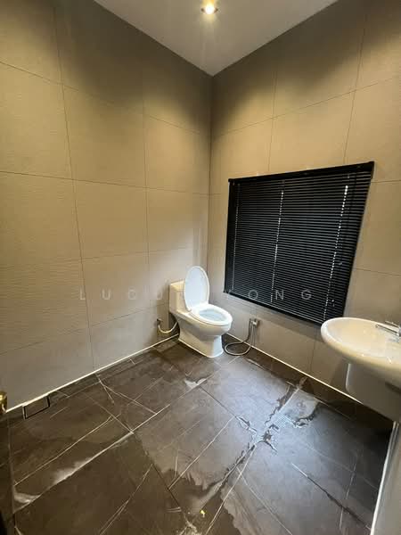 Bungalow for Rent in Titiwangsa (Kuala Lumpur) - Lucus Yong - Bathroom - PropertyGuru.com.my