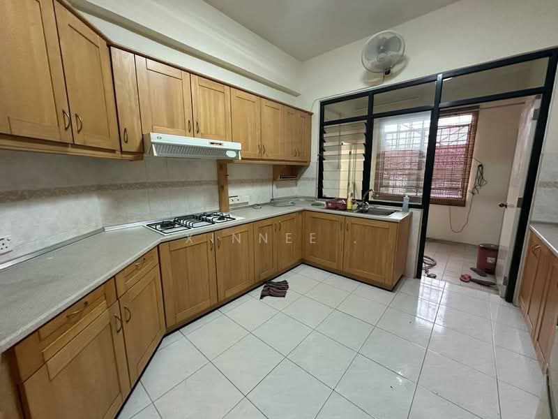 Condominium for Rent at Sri Pangkor Condominium - Xinnee . - Kitchen - PropertyGuru.com.my