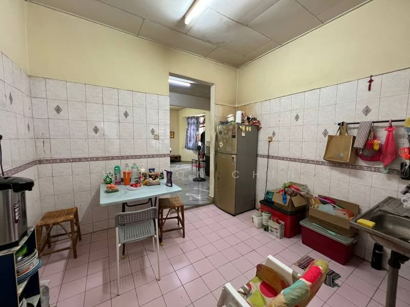 Apartment for Sale at Subang Perdana Goodyear Court 10 - Wilson Chin - Kitchen - PropertyGuru.com.my