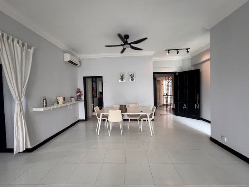 Kondominium untuk Dijual di The Wadihana - Constance Chan - Living Room - PropertyGuru.com.my