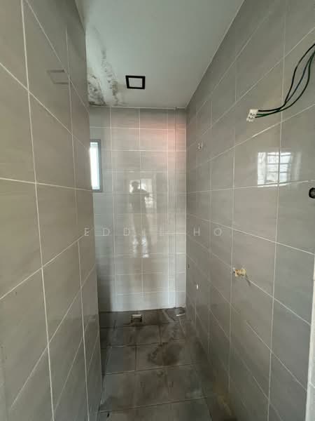 Rumah Flat untuk Dijual di Symphony Court - Eddie Ho - Bathroom - PropertyGuru.com.my