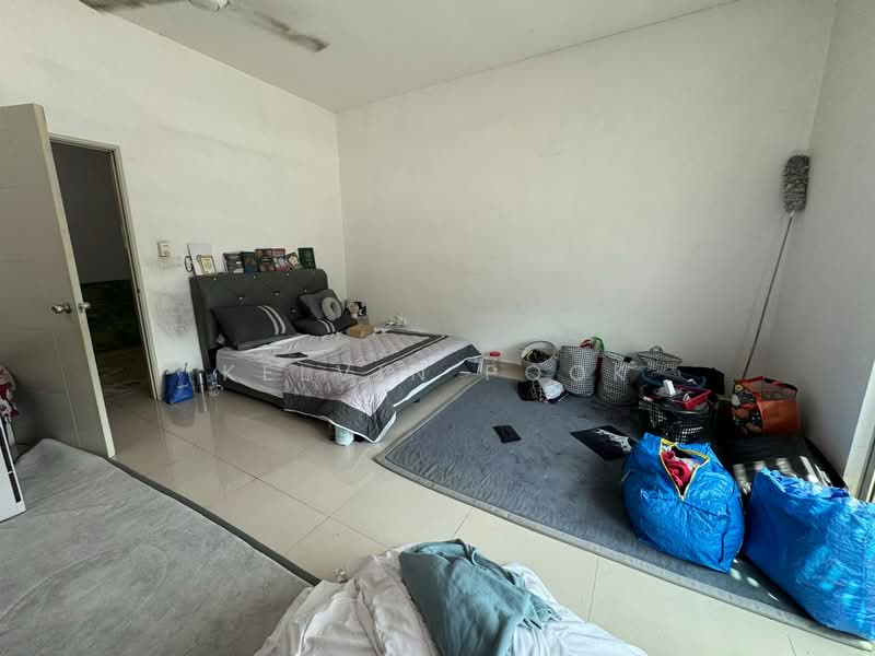 Rumah Teres 2 Tingkat untuk Dijual di Bandar Sri Sendayan (Negeri Sembilan) - Kelvin Pook - Bedroom - PropertyGuru.com.my