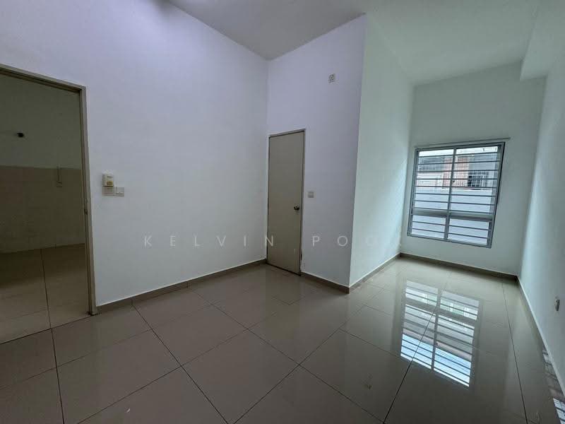 2-storey Terraced House for Sale in Bandar Sri Sendayan (Negeri Sembilan) - Kelvin Pook - Interior - PropertyGuru.com.my