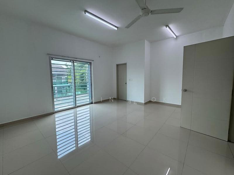 2-storey Terraced House for Sale in Bandar Sri Sendayan (Negeri Sembilan) - Kelvin Pook - Interior - PropertyGuru.com.my