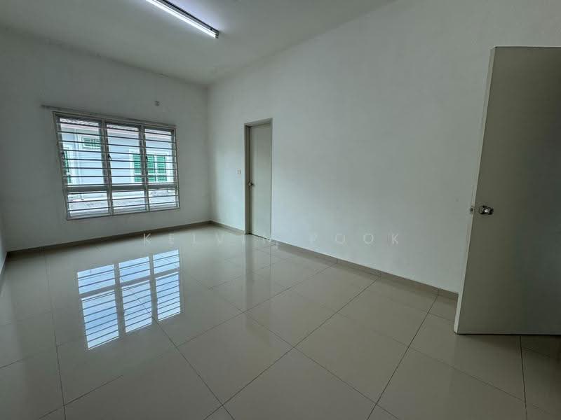 2-storey Terraced House for Sale in Bandar Sri Sendayan (Negeri Sembilan) - Kelvin Pook - Interior - PropertyGuru.com.my