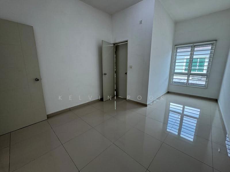 2-storey Terraced House for Sale in Bandar Sri Sendayan (Negeri Sembilan) - Kelvin Pook - Interior - PropertyGuru.com.my