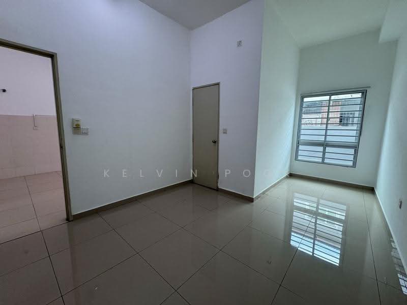 2-storey Terraced House for Sale in Bandar Sri Sendayan (Negeri Sembilan) - Kelvin Pook - Interior - PropertyGuru.com.my