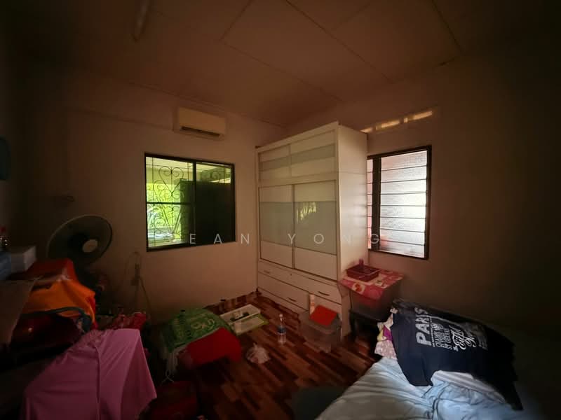 Rumah Teres 1 Tingkat untuk Dijual di Desa Jaya Kepong (Kepong) - Sean Yong - Bedroom - PropertyGuru.com.my