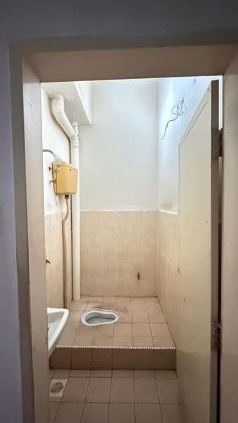 Rumah Teres 1 Tingkat untuk Dijual di Nilai (Negeri Sembilan) - Nurul Ain Mohd Razali - Bathroom - PropertyGuru.com.my