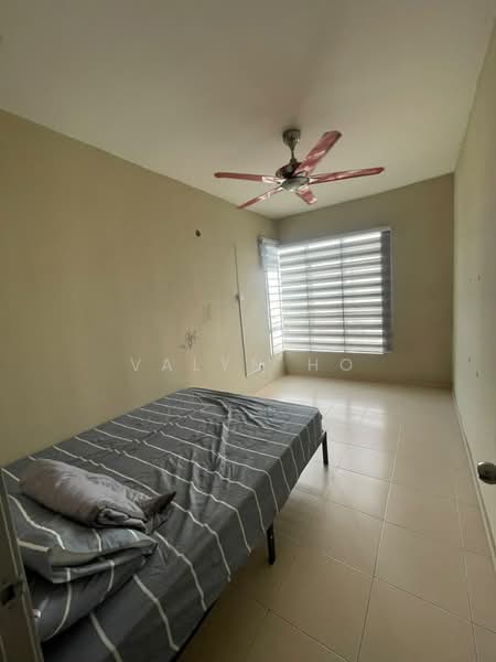 Condominium for Rent at Semarak @ Taman Raintree - Valyn Ho - Bedroom - PropertyGuru.com.my