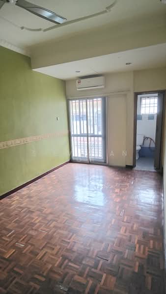 2.5-storey Terraced House for Sale in BANDAR PUCHONG JAYA (Puchong) - Siew Lian Loh - Interior - PropertyGuru.com.my