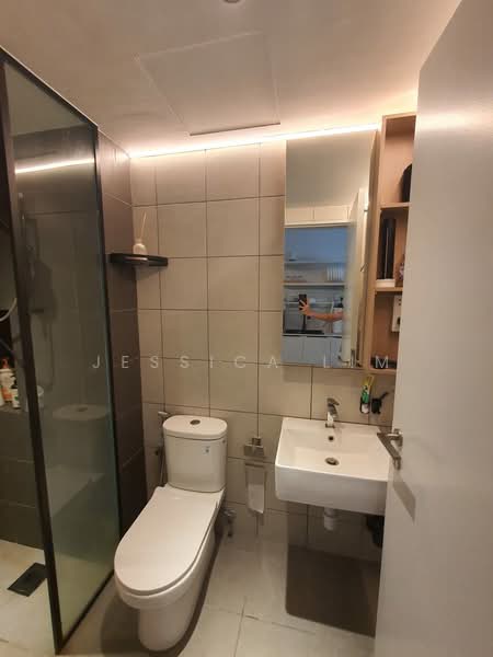 Servis Apartment untuk Disewa di D'Vervain - Jessica Lim - Bathroom - PropertyGuru.com.my