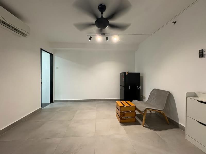 Service Residence for Rent at Halo Sunday @ Empire City - Hailey Lim - Living Room - PropertyGuru.com.my