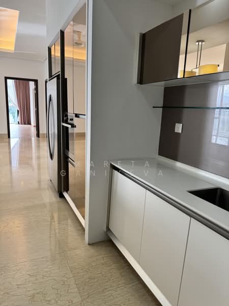 Condominium for Rent at Gallery @ U-Thant - Mareta Ganiyeva - Kitchen - PropertyGuru.com.my