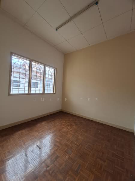 2-storey Terraced House for Sale in Taman Sungai Kapar Indah (Kapar) - Julee Tee - PropertyGuru.com.my