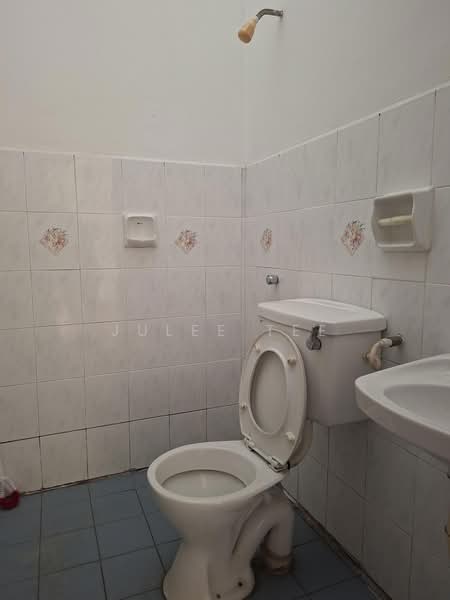 2-storey Terraced House for Sale in Taman Sungai Kapar Indah (Kapar) - Julee Tee - PropertyGuru.com.my