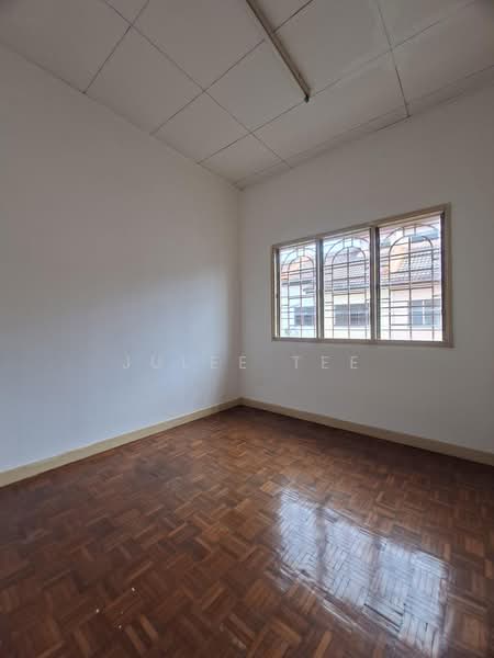 2-storey Terraced House for Sale in Taman Sungai Kapar Indah (Kapar) - Julee Tee - PropertyGuru.com.my