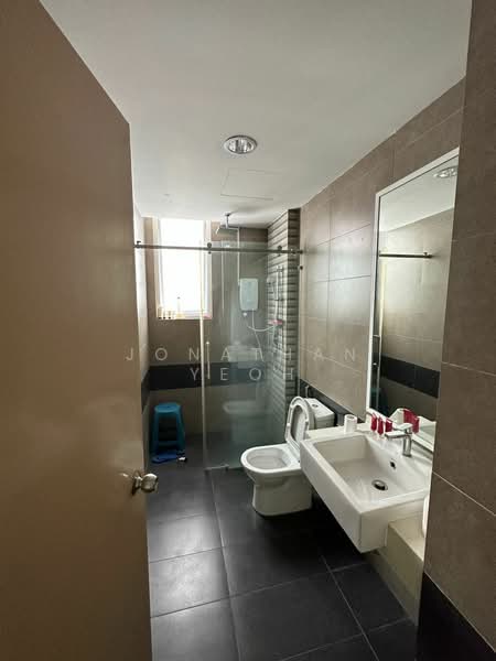 Service Residence for Rent at The Loft @ ZetaPark - Jonathan Yeoh - Bathroom - PropertyGuru.com.my