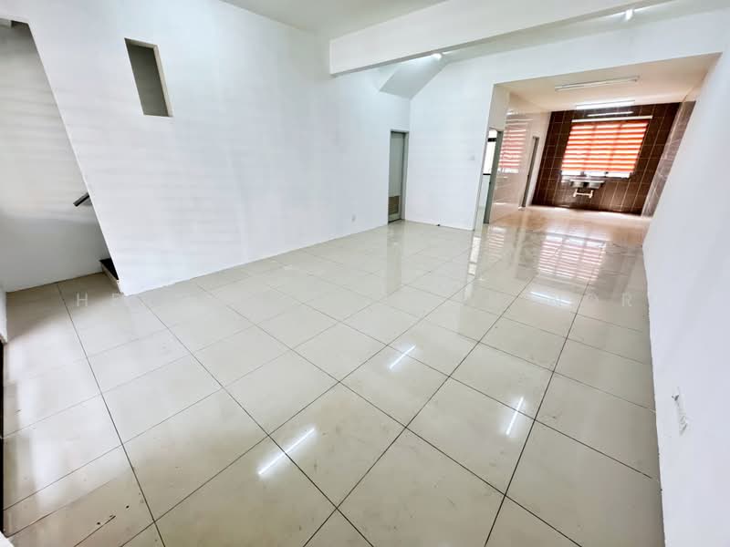 Rumah Teres untuk Dijual di Nilai (Negeri Sembilan) - Herman Sazwan Nor Rahim - Living Room - PropertyGuru.com.my