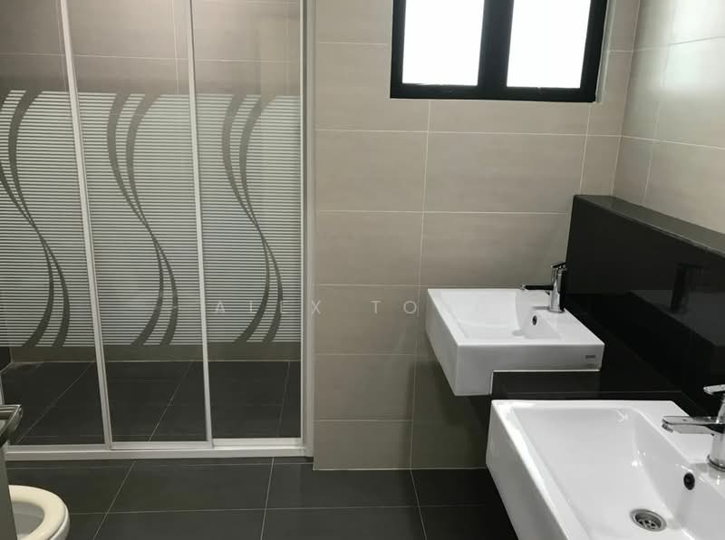 2-storey Terraced House for Sale in Alam Impian (Shah Alam) - Alex Tong - Bathroom - PropertyGuru.com.my
