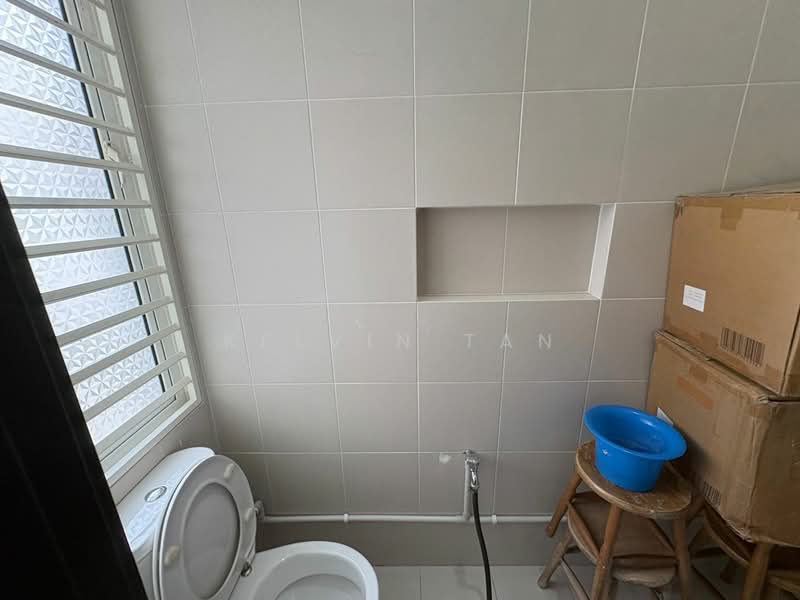 Semi-Detached House for Sale in Taman Jasa Ria (Bukit Mertajam) - Kelvin Tan - Bathroom - PropertyGuru.com.my