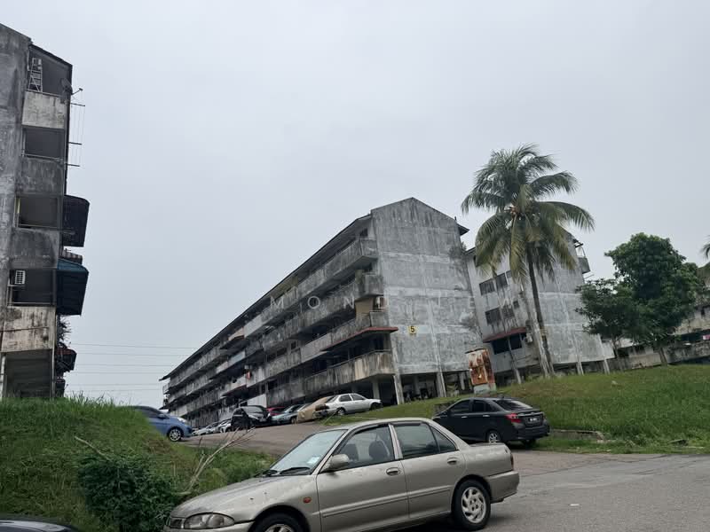Flat for Sale at Taman Daya - Jalan Bertam 1, 10 and 16 - Desmond Lew - PropertyGuru.com.my