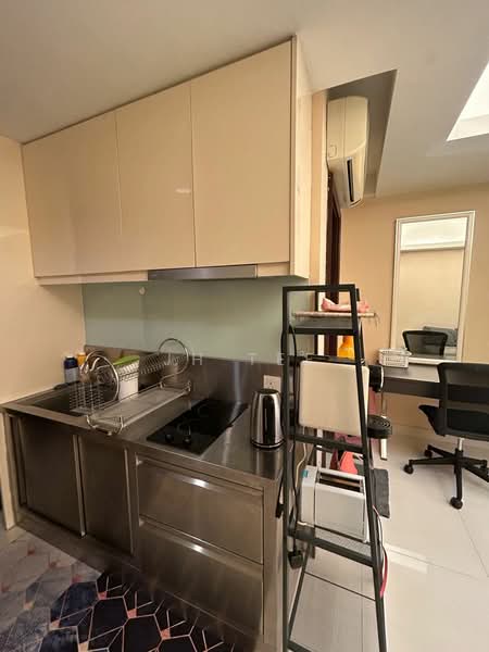Servis Apartment untuk Disewa di Cliveden @ Plaza Damas 3 - JH Tee - Kitchen - PropertyGuru.com.my