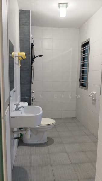 Rumah Teres 2 Tingkat untuk Dijual di Redang Lakeview (Johor Bahru) - Alan Chew - PropertyGuru.com.my