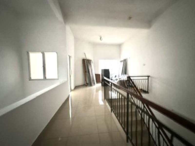 Rumah Teres 3-Tingkat untuk Dijual di Pantai Jerejak (Bayan Lepas) - Shirley Beh - Corridor - PropertyGuru.com.my