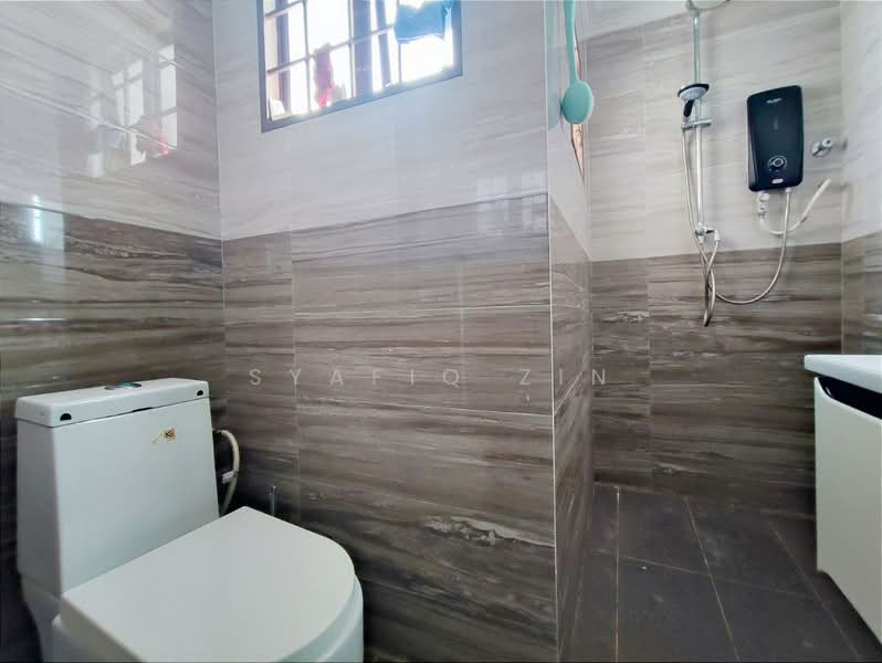 2-storey Terraced House for Rent in Bukit Jelutong (Shah Alam) - SYAFIQ ZIN - PropertyGuru.com.my
