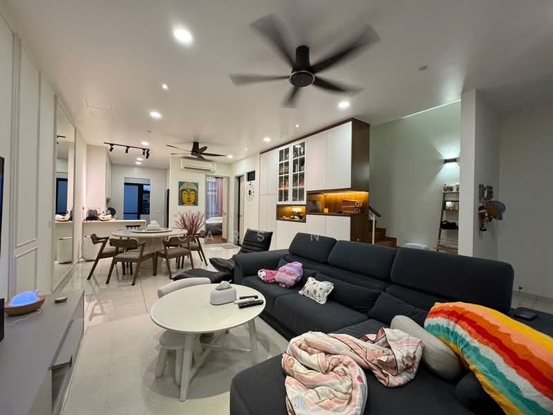 Terraced House for Sale in Johor Bahru (Johor) - Carson . - Living Room - PropertyGuru.com.my