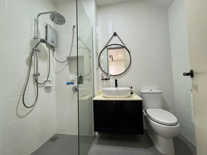 Terraced House for Sale in Johor Bahru (Johor) - Carson . - Bathroom - PropertyGuru.com.my