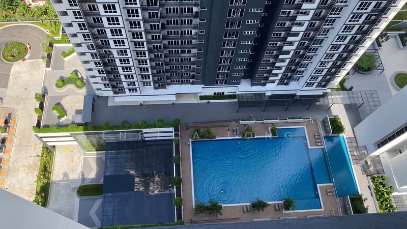 Servis Apartment untuk Disewa di TRELLIS RESIDENCES - Enrica Long - Pool - PropertyGuru.com.my