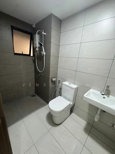 Kondominium untuk Disewa di Armani Residence Sg Long - Jenson Low - Bathroom - PropertyGuru.com.my
