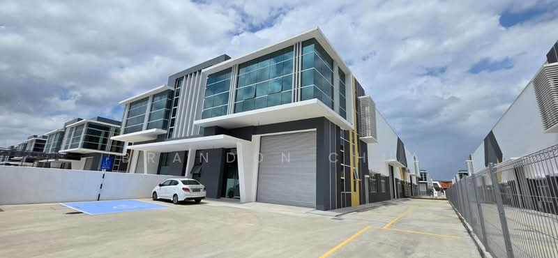 Kilang untuk Dijual di Ulu Tiram (Johor) - Brandon Chua - Exterior - PropertyGuru.com.my