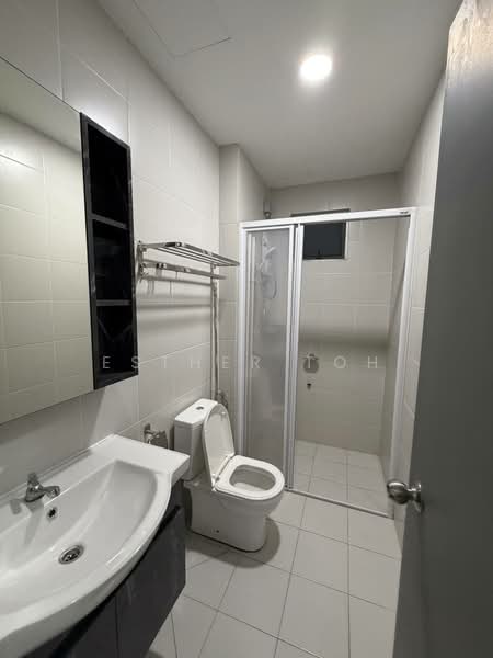 Service Residence for Sale at Meridin Bayvue Serviced Apartment - Esther Toh - PropertyGuru.com.my