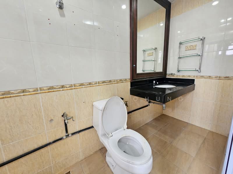 2-storey Terraced House for Sale in Usj 26 (Subang Jaya) - Nobeille Chung - Bathroom - PropertyGuru.com.my