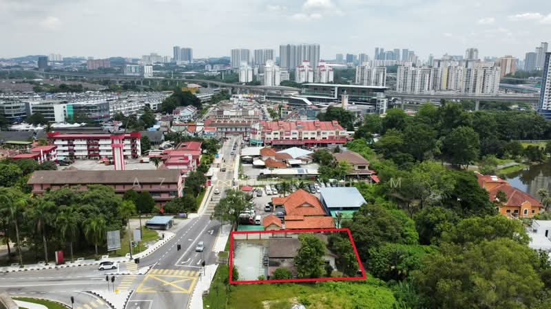 Rumah Banglo untuk Dijual di Sungai Besi (Kuala Lumpur) - Azli Ibrahim - Exterior - PropertyGuru.com.my