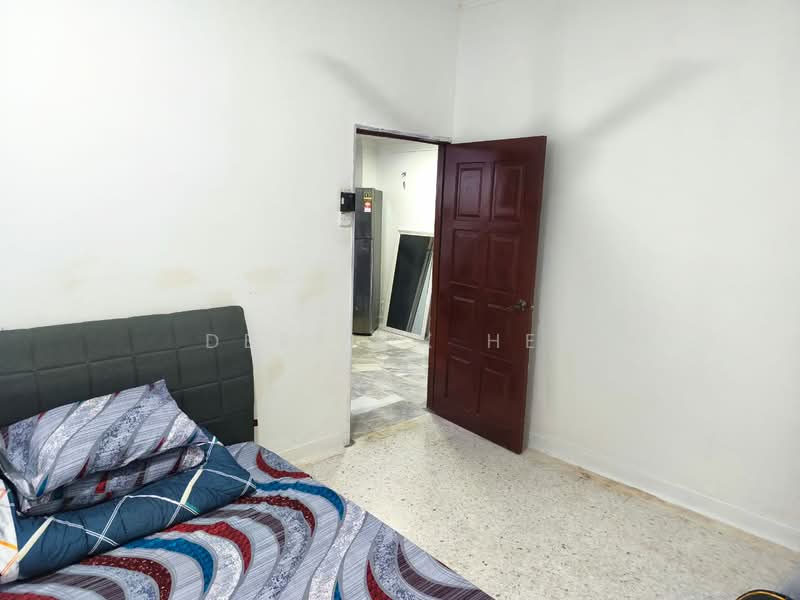 Rumah Teres 1 Tingkat untuk Disewa di Kajang (Selangor) - Derrick Hee - Bedroom - PropertyGuru.com.my