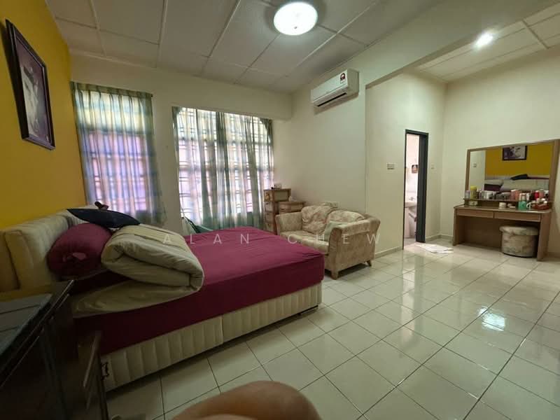 2-storey Terraced House for Sale in Taman Desa Cemerlang (Ulu Tiram) - Alan Chew - PropertyGuru.com.my