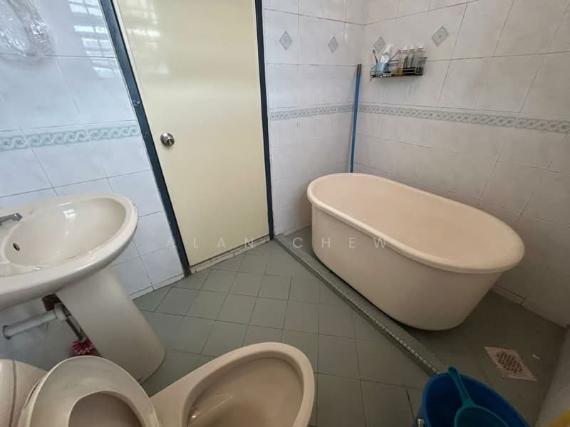 2-storey Terraced House for Sale in Taman Desa Cemerlang (Ulu Tiram) - Alan Chew - PropertyGuru.com.my