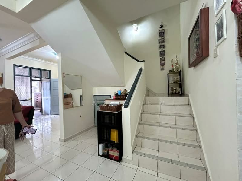 2-storey Terraced House for Sale in Taman Desa Cemerlang (Ulu Tiram) - Alan Chew - PropertyGuru.com.my