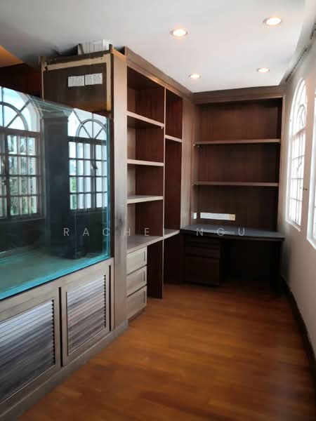 Rumah Banglo untuk Dijual di Petaling Jaya (Selangor) - Rachel Ngu - Study - PropertyGuru.com.my