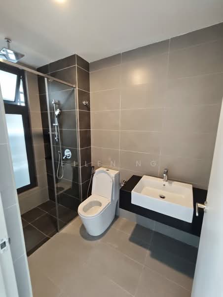 Service Residence for Rent at Sunway Belfield - Eilen Ng - Bathroom - PropertyGuru.com.my