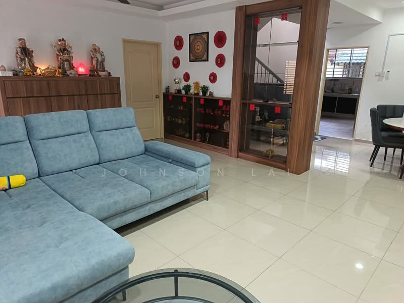 2-storey Terraced House for Sale in Puchong (Selangor) - Johnson Lai - Living Room - PropertyGuru.com.my