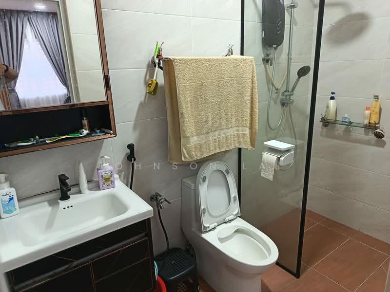 2-storey Terraced House for Sale in Puchong (Selangor) - Johnson Lai - Bathroom - PropertyGuru.com.my