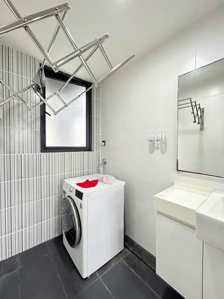 Service Residence for Sale at V@SUMMERPLACE - Belinda Choo - Interior - PropertyGuru.com.my