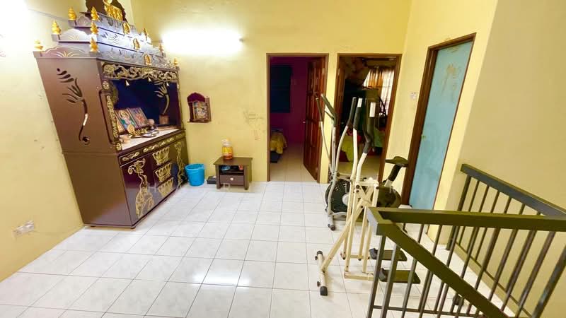 Rumah Teres 2 Tingkat untuk Dijual di Seksyen 25 (Shah Alam) - Hairi Halim - PropertyGuru.com.my
