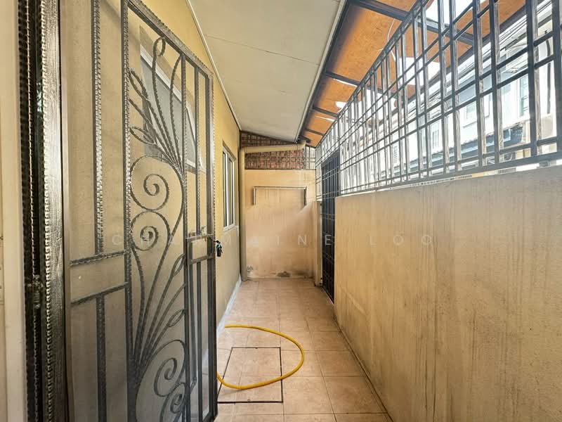 Rumah Teres 2 Tingkat untuk Dijual di Bandar Mahkota Cheras (Cheras) - Charmaine Loo - Exterior - PropertyGuru.com.my