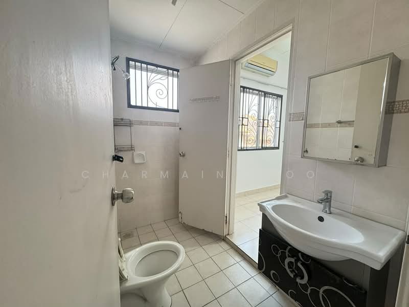 Rumah Teres 2 Tingkat untuk Dijual di Bandar Mahkota Cheras (Cheras) - Charmaine Loo - Bathroom - PropertyGuru.com.my